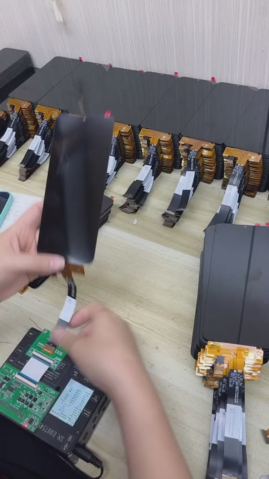 OLED iPhone 15promax soft (120hz)ic